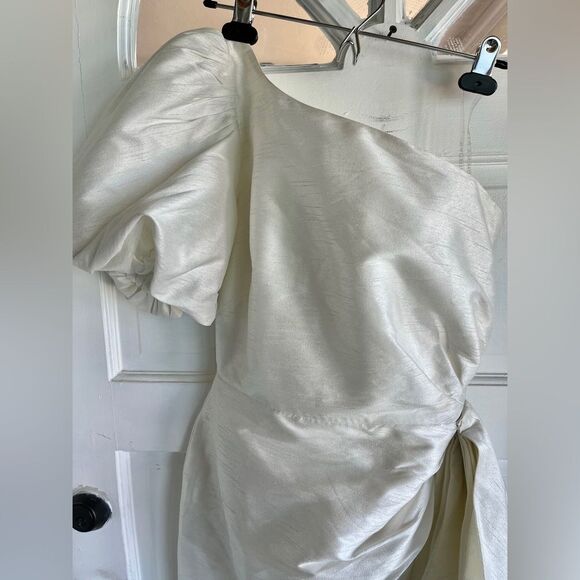 NWT Anthropologie Sachin & Babi Dova Puffed One-Shoulder Bow Wrap Mini Dress - Picture 12 of 16